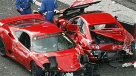 D­ü­n­y­a­n­ı­n­ ­e­n­ ­­p­a­h­a­l­ı­­ ­a­r­a­b­a­ ­k­a­z­a­s­ı­ ­-­ ­D­ü­n­y­a­ ­H­a­b­e­r­l­e­r­i­